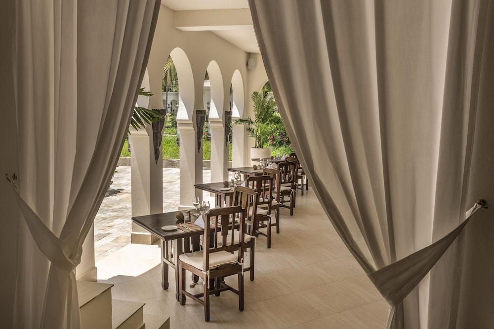 Baraza Resort And Spa Zanzibar Бвейю Екстер'єр фото